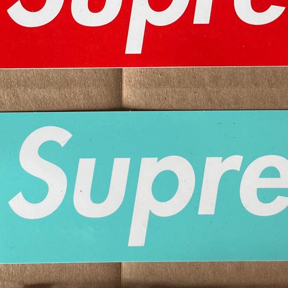 Offical Supreme Logo Stickers - Picture 3 of 3